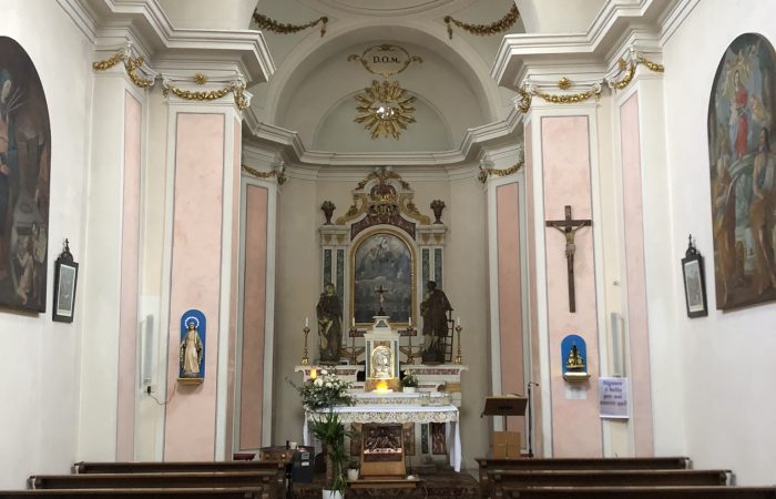 Chiesa dei Santi Martiri - interno della chiesa